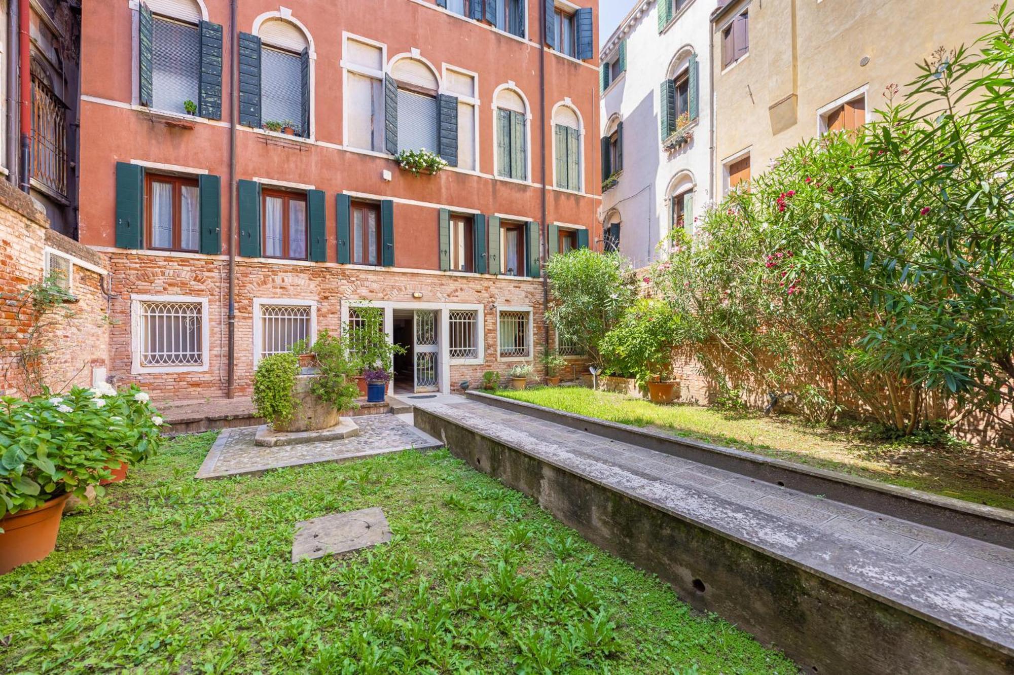 Luxury Penthouse With Terrace Apartment Venice Ngoại thất bức ảnh